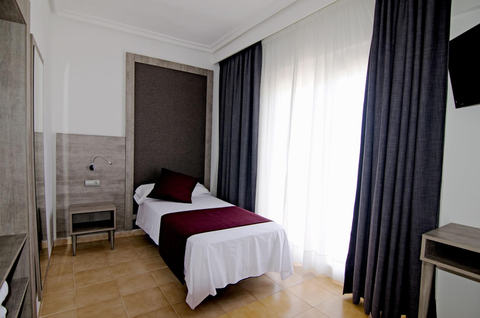 Hotel Vibra Marco Polo I - Adults Only Sant Antoni de Portmany Dış mekan fotoğraf